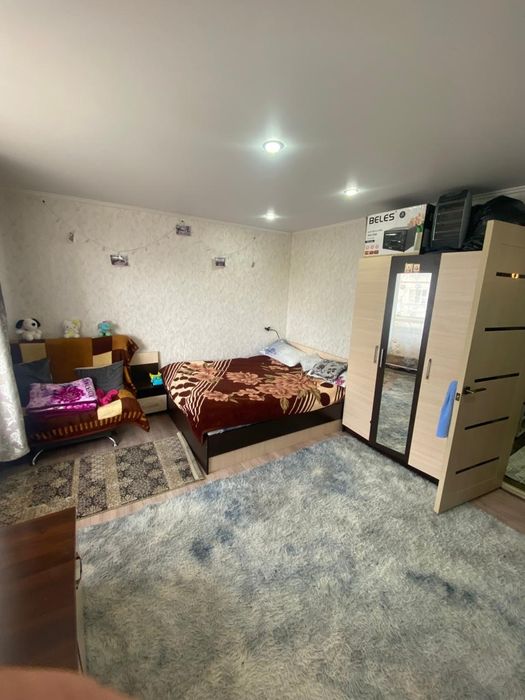 Продам квартиру .