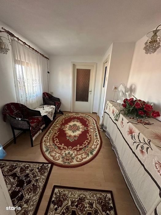 Urgent!!! De Vanzare Casă Cu 3 Apartamente – Deva, Zona Călugăreni