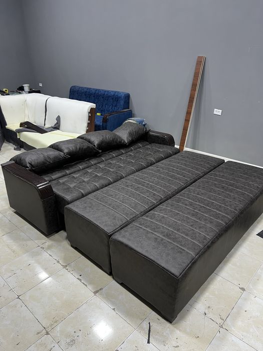 Divan yumshoq mebellar
