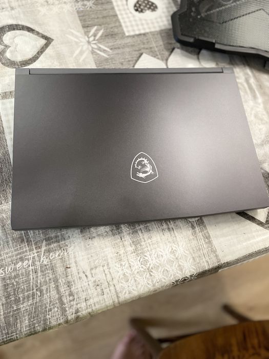 Лаптоп MSI  Thin A15 B7VE