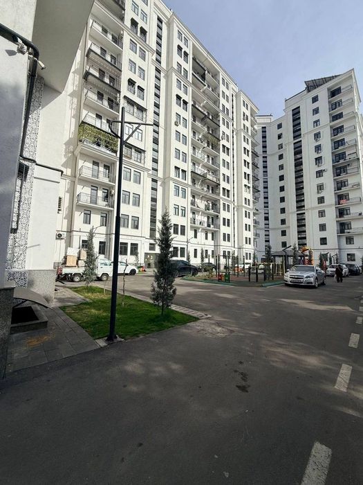 Продаю свою Яккасарай Kyшбеги 77м2 новостройка 3-7-14 реальным торг