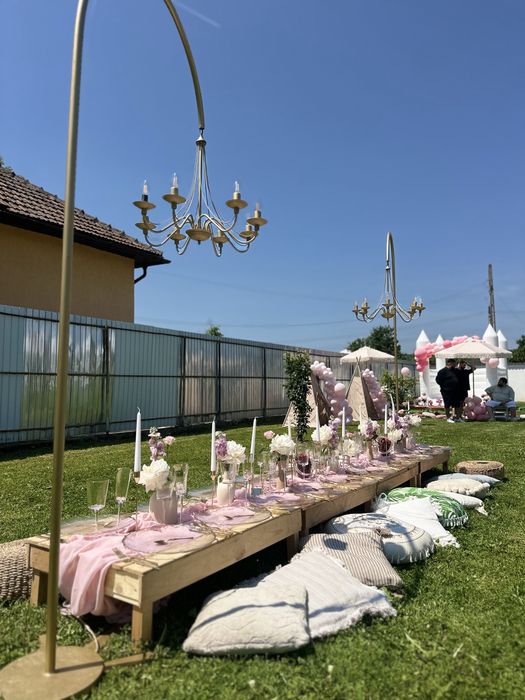 Inchiriere Scaune ,mese , cort evenimente,cort nunta ,vesela,fete masa