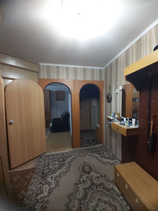 Продается 2х ком.кв в 4 мкр