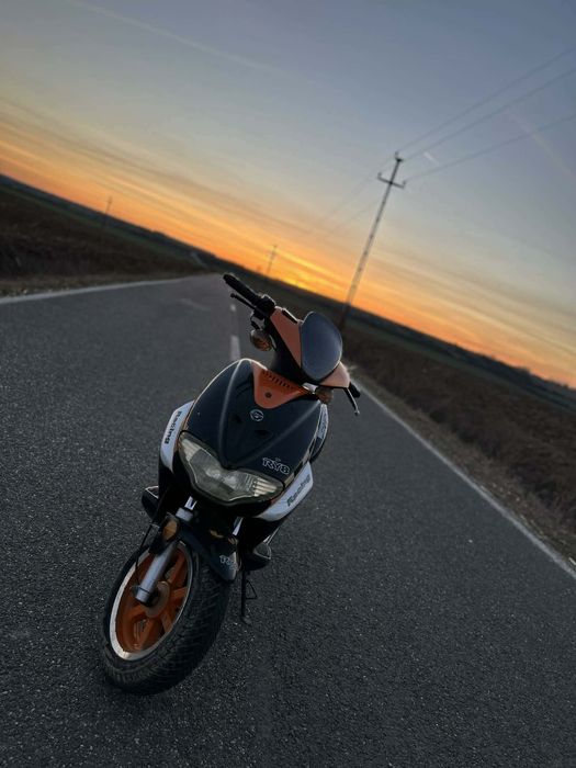 Vand sau schimb scuter keeway