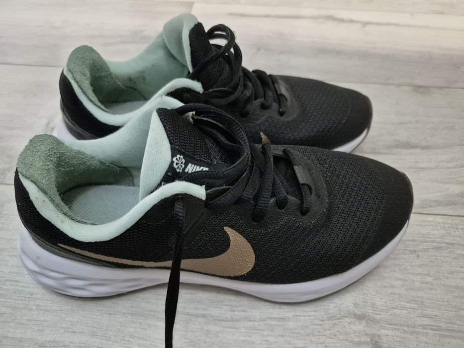 Nike, marimea 35.5