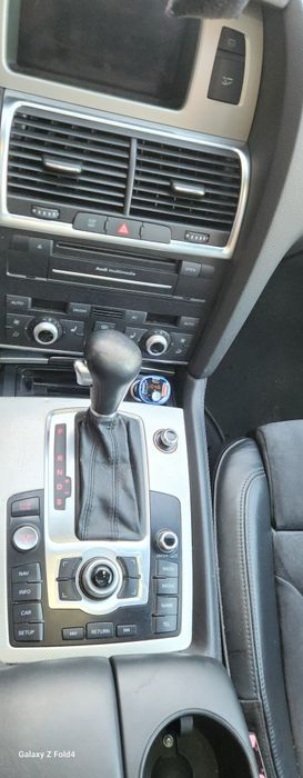 Ауди Ку7 Audi Q7