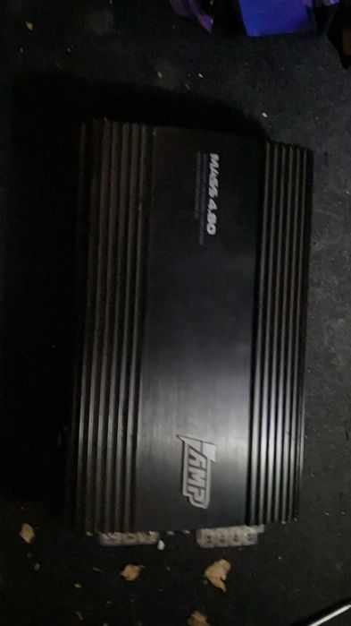 Усилител срочно продам