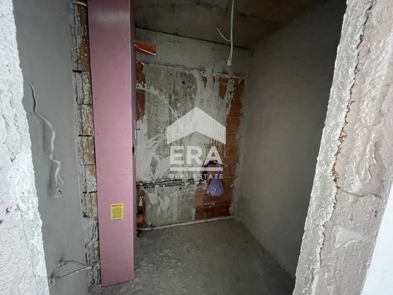ERA Тера предлага за продажба многостаен мезонет в новостроящ се затво