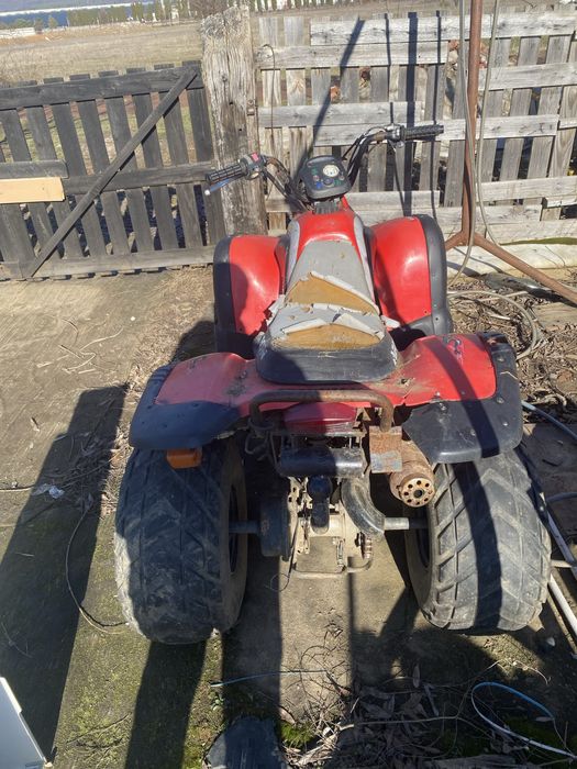 Vând atv 180cc probleme la motor