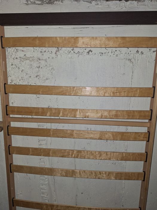 Pat supraetajat din lemn