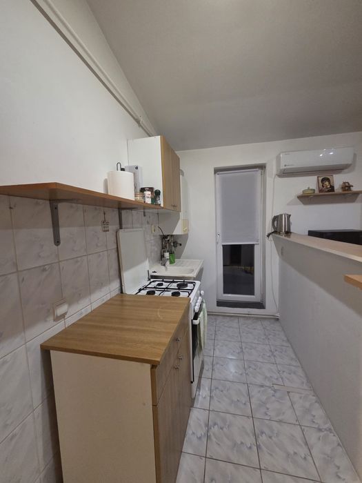 Proprietar inchiriez ap 2camere in zona Mihai Viteazul str Miraslau