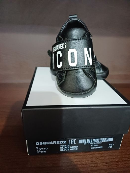 Adidași copii marimea 15 DSQUARED2