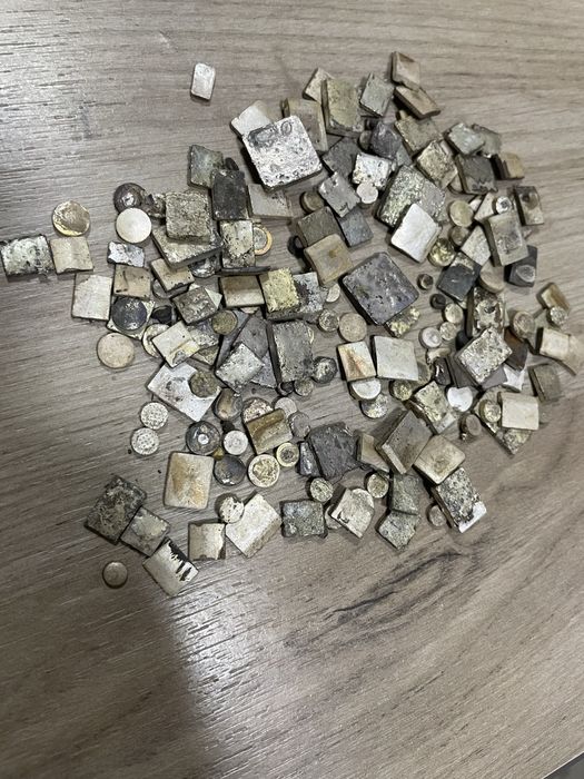 Радиодетали ,платы ,техсеребро