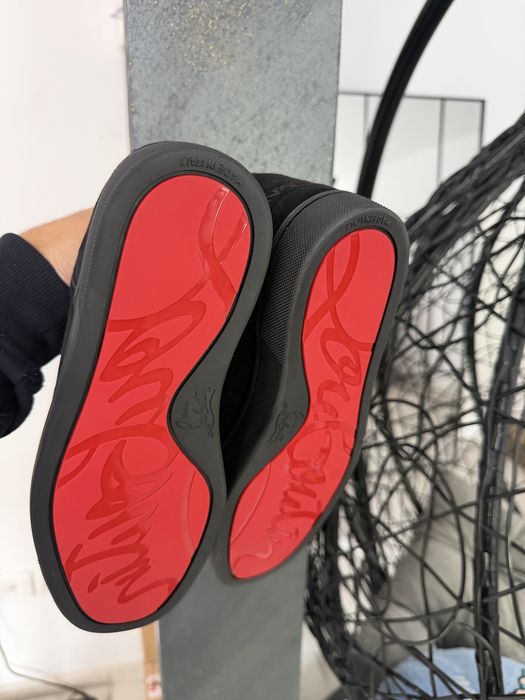 Christian Louboutin 39