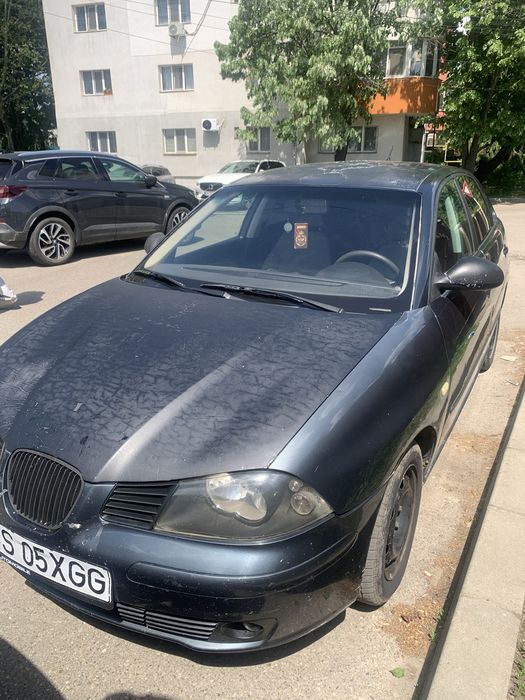 Vând Seat Ibiza 1.2 benzină, an 2004, în stare bună de funcționare