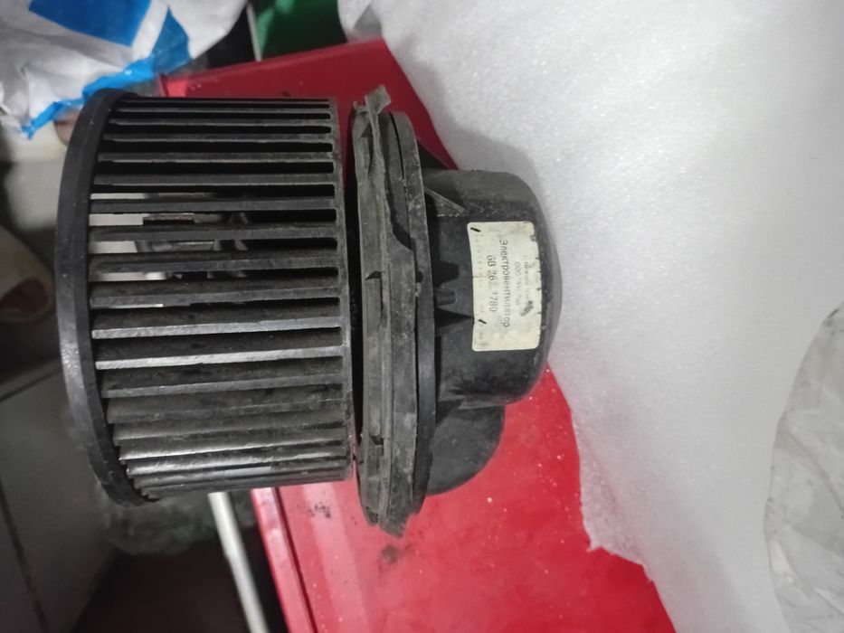 Вентилятор салона печки