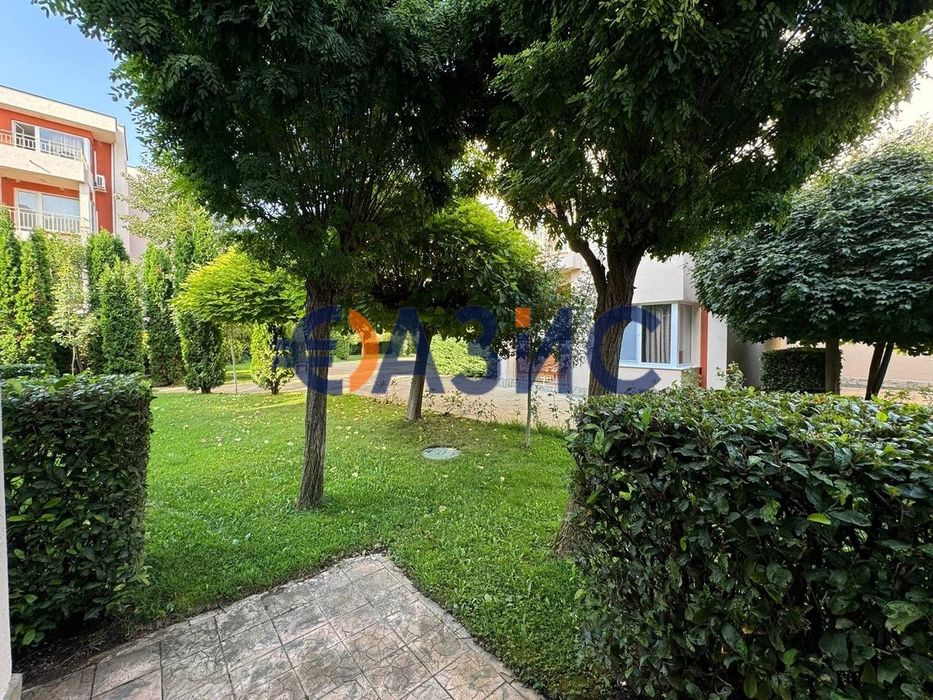 Продава се Двустаен апартамент в к.к. Слънчев бряг - 56 кв.м за 1161 €/кв.м - Снимка #13