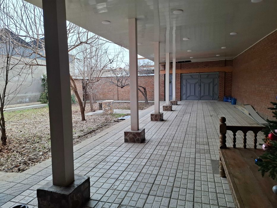 М.Улугбекский р-н, Греческий! Про-ся дом 5,3-соток 5-комнат