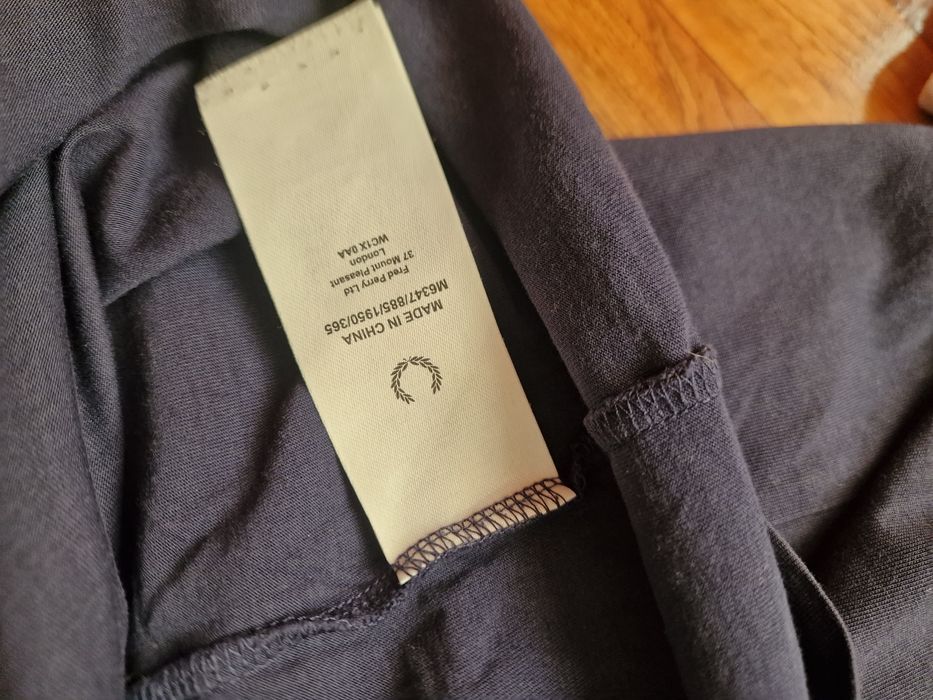 Страхотна мъжка тениска FRED PERRY размер L