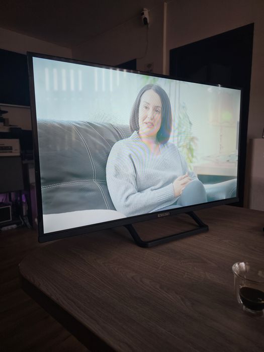 TV 80 cm, televizor in perfecta stare de funcționare.