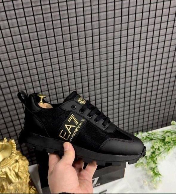 Papuci Armani+ o pereche sosete CADOU