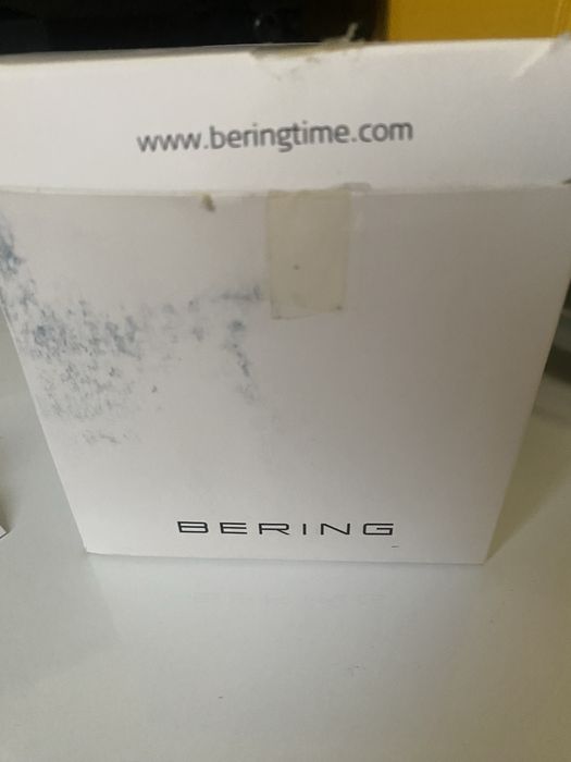 Продавам дамски часовник Bering