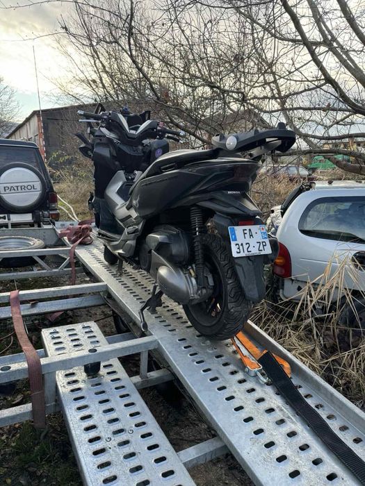 Хонда Форца-Honda Forza Реални километри и сервизна книжка!