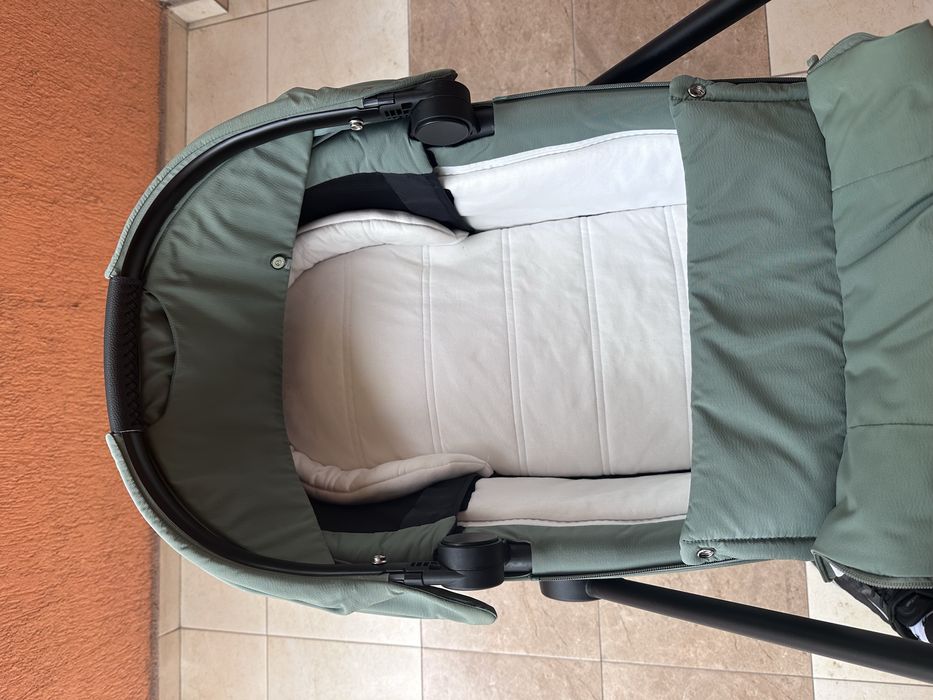 Кош за новородено Cybex Mios 3