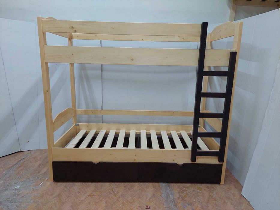 TRANSPORT GRATUIT.Pat etajat lemn masiv.Cod 2004E