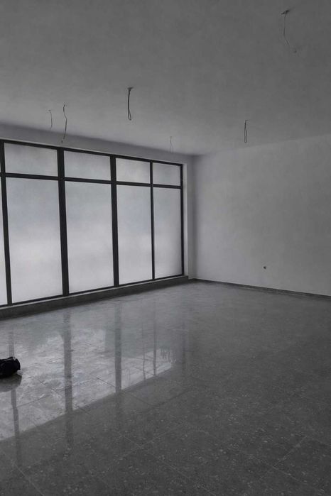 Дава се под наем Магазин в Пловдив, Южен - 70 кв.м за 947.58 € - Снимка #4