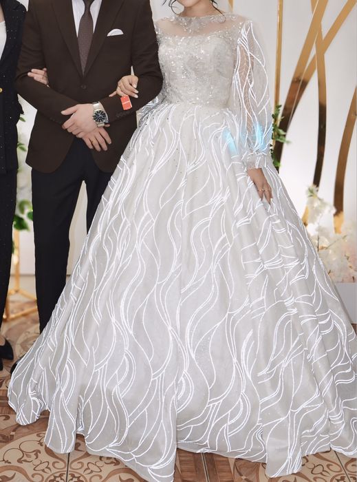 Свадебное платье