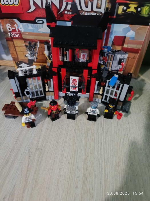 Лего Нинджаго сет "Бягство от затвора Kryptarium" 70591