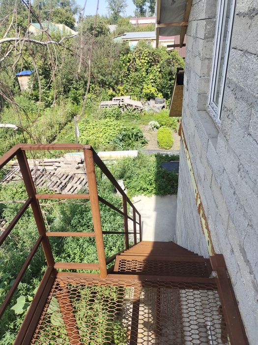 Продам 2дома на одном участке