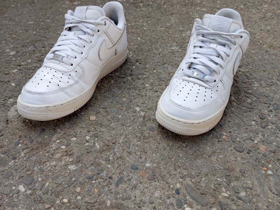 Nike Air Force 1 (marime40,5)