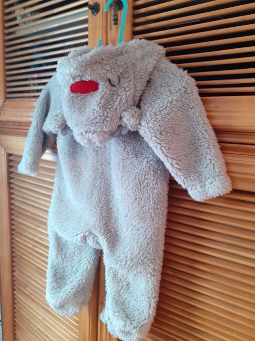 Salopetă copii noua .