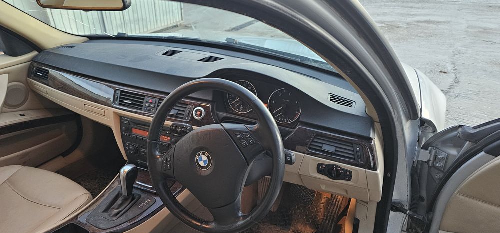 Bmw e90 320d automat  piese
