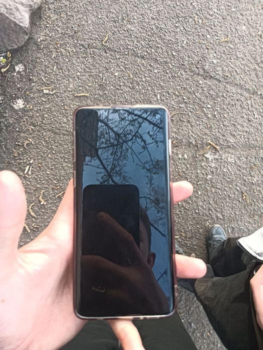 Самсунг с10 2019