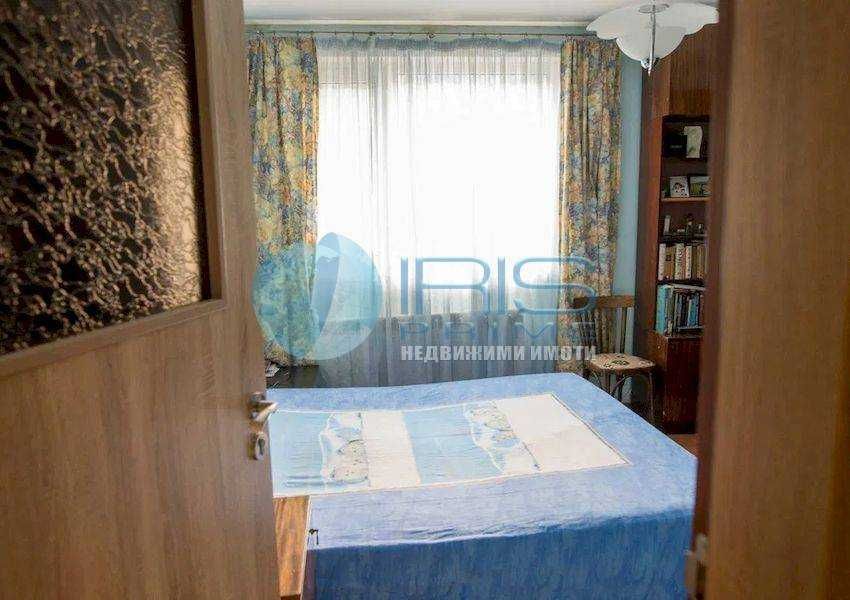 Продава се Етаж от къща в Шумен, Военно училище - 107 кв.м за 1706 €/кв.м - Снимка #3