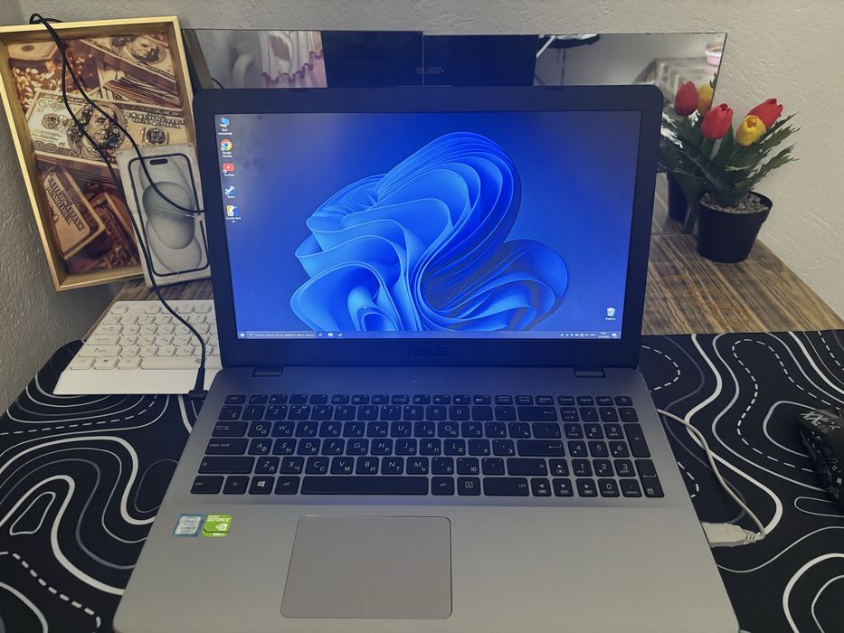 Asus X542UR