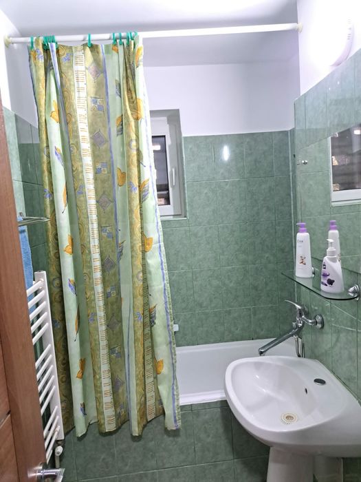 Închiriez apartament 2 camere zona Ramada, 330€