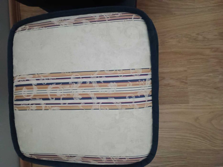 диван с фотьойли