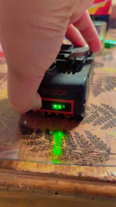 Acumulator Bosch 18V 4.0Ah Li-Ion – stare bună, funcțional