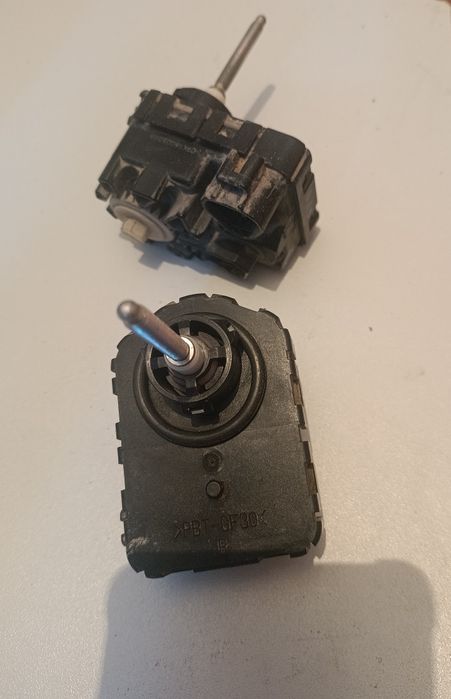 Корректор передних фар Прадо 150 оригинал