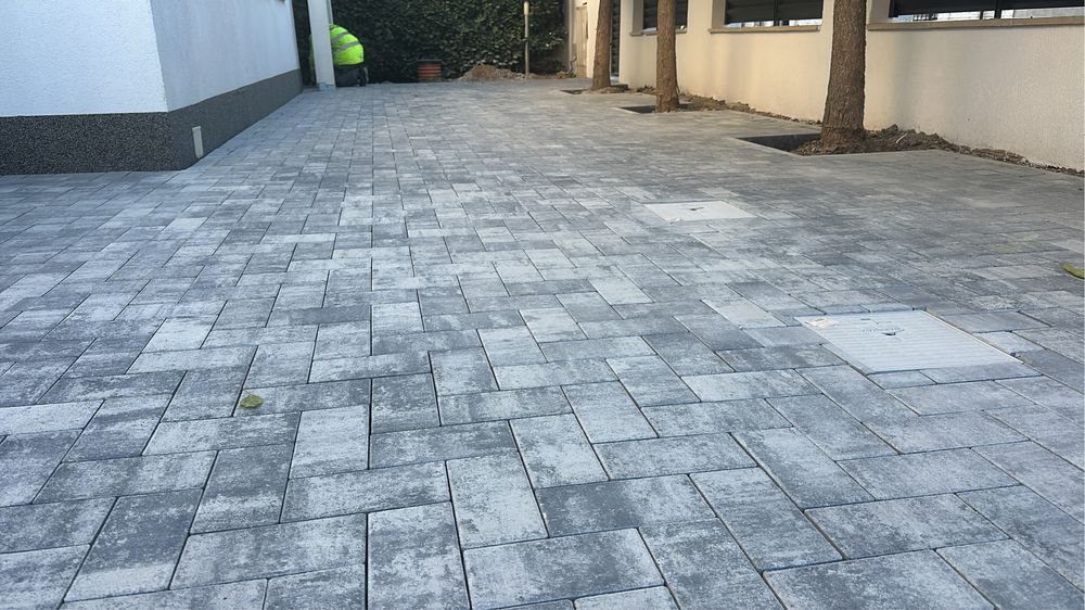 Amenajrii curtii! PAVAJE