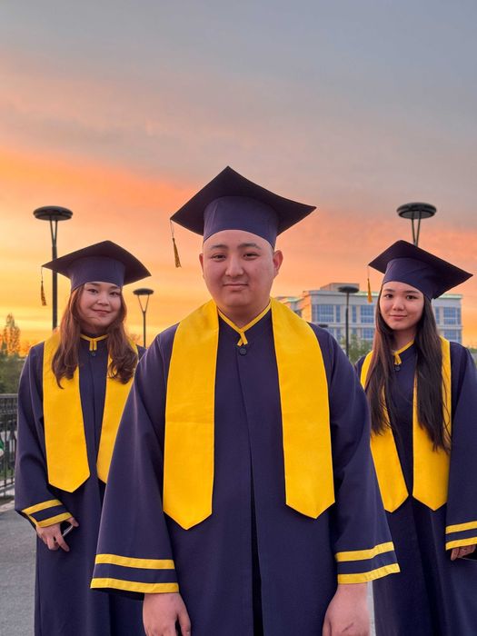 Новые мантии в аренду и продаются