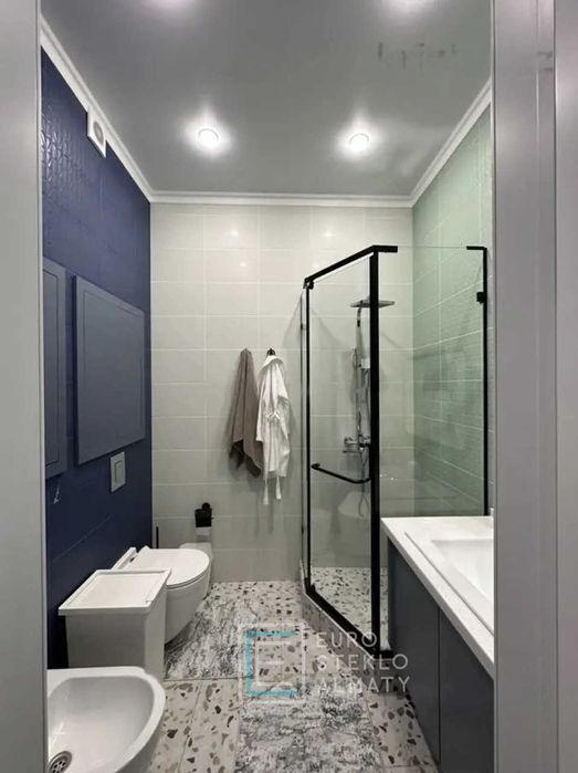 Душевые перегородки, душ кабины, ванная перегородка