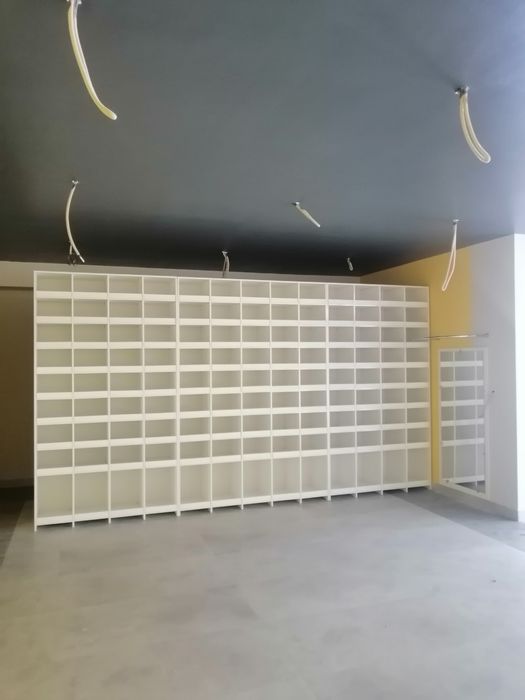 Стеллаж полка шкаф