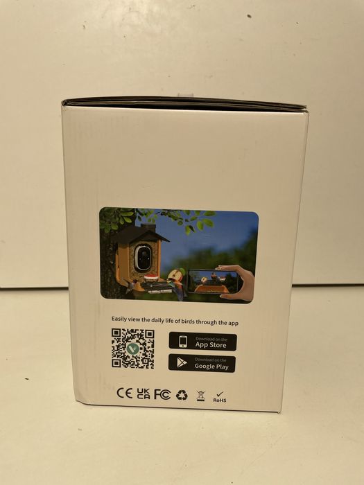 Hranitoare inteligenta pentru  pasari WIFI cu camera