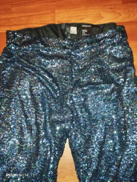 Vând pantaloni H&M