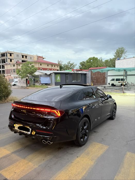 2025  Kia k-5 premier 2.0 turbo mator